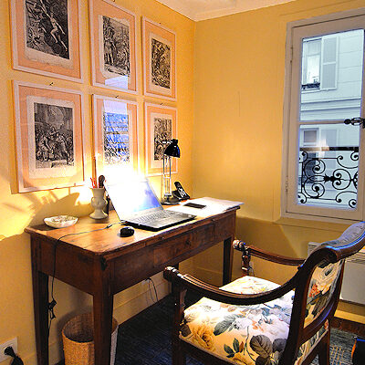Quality furnishings punctuate the apartments classic elegance.