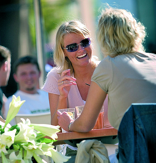 Jutland: 2 women at a café. Denmark Tourism Photo by Michael Damsgaard.