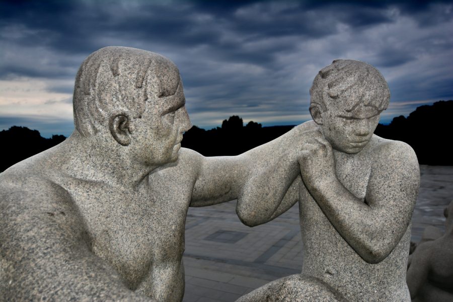 Oslo: Gustav Vigeland statuary in Frogner Park. Photo © Home At First.