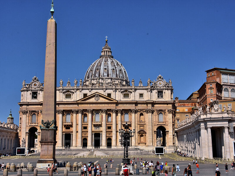 St Peter's Square & Basilica with Vaticano Obelisk. Photo © Home At First.