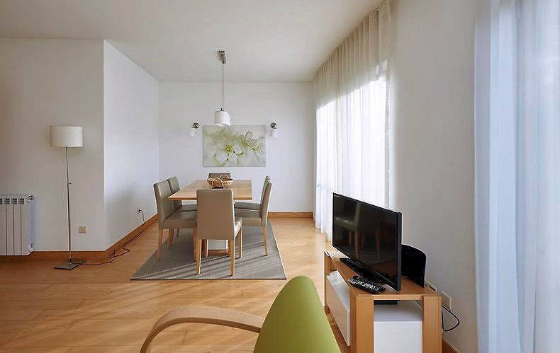 Lisbon: Belem Apartments — living & dining area. Photo courtesy the housing provider.