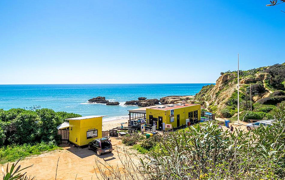 Albufeira East Beach Condo: entry to the secluded beach with café restaurant. Photo courtesy the agency.